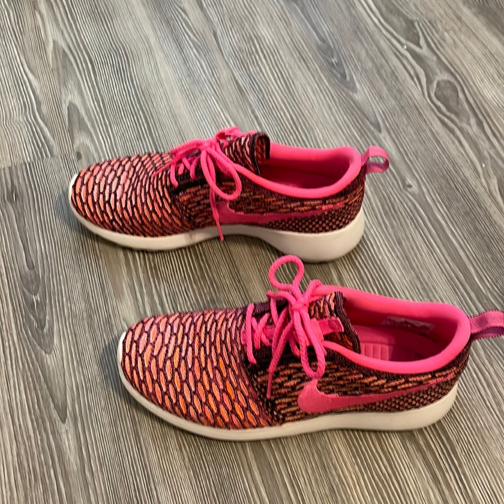 Nike shoes